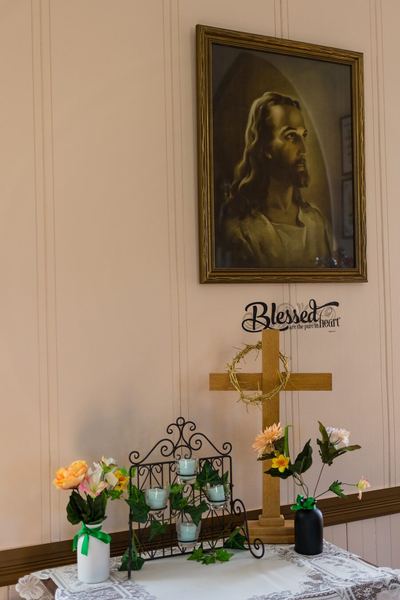 Portrait of Christ and the prayer cross